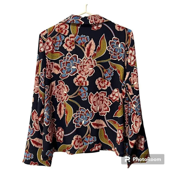 Fin &  Grace jacket‎ style blouse - Picture 2 of 5